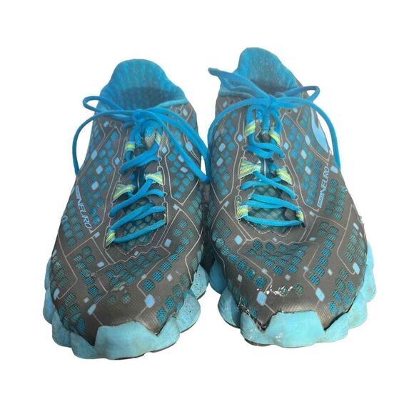 Brooks Shoes - Brooks Neuro size 9 women’s blue and gray pod soles